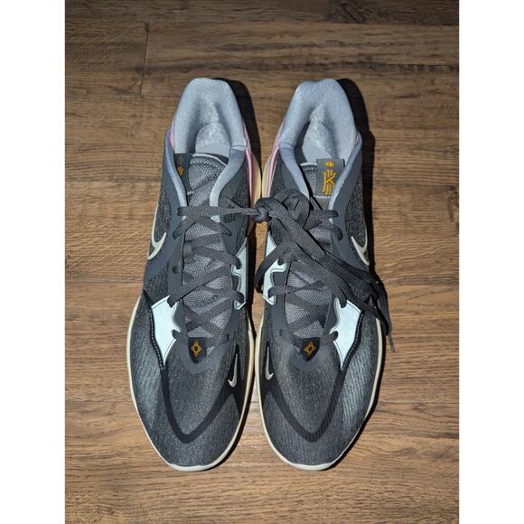 Nike Kyrie‎ 5 Low Preservation US Size 16 main image 9